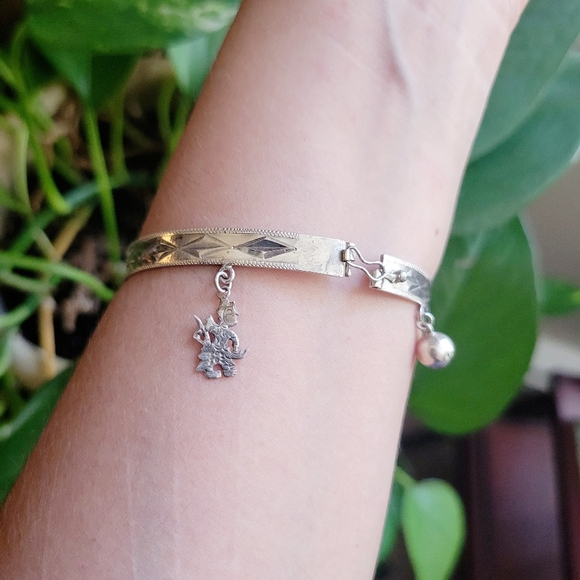 Vintage Old Siam Dainty 925 Sterling Silver Geometric Bangle Bracelet - Picture 8 of 10